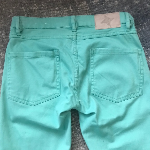 *SOLD*  Ladies BCBGeneration skinny pant - Picture 5 of 9